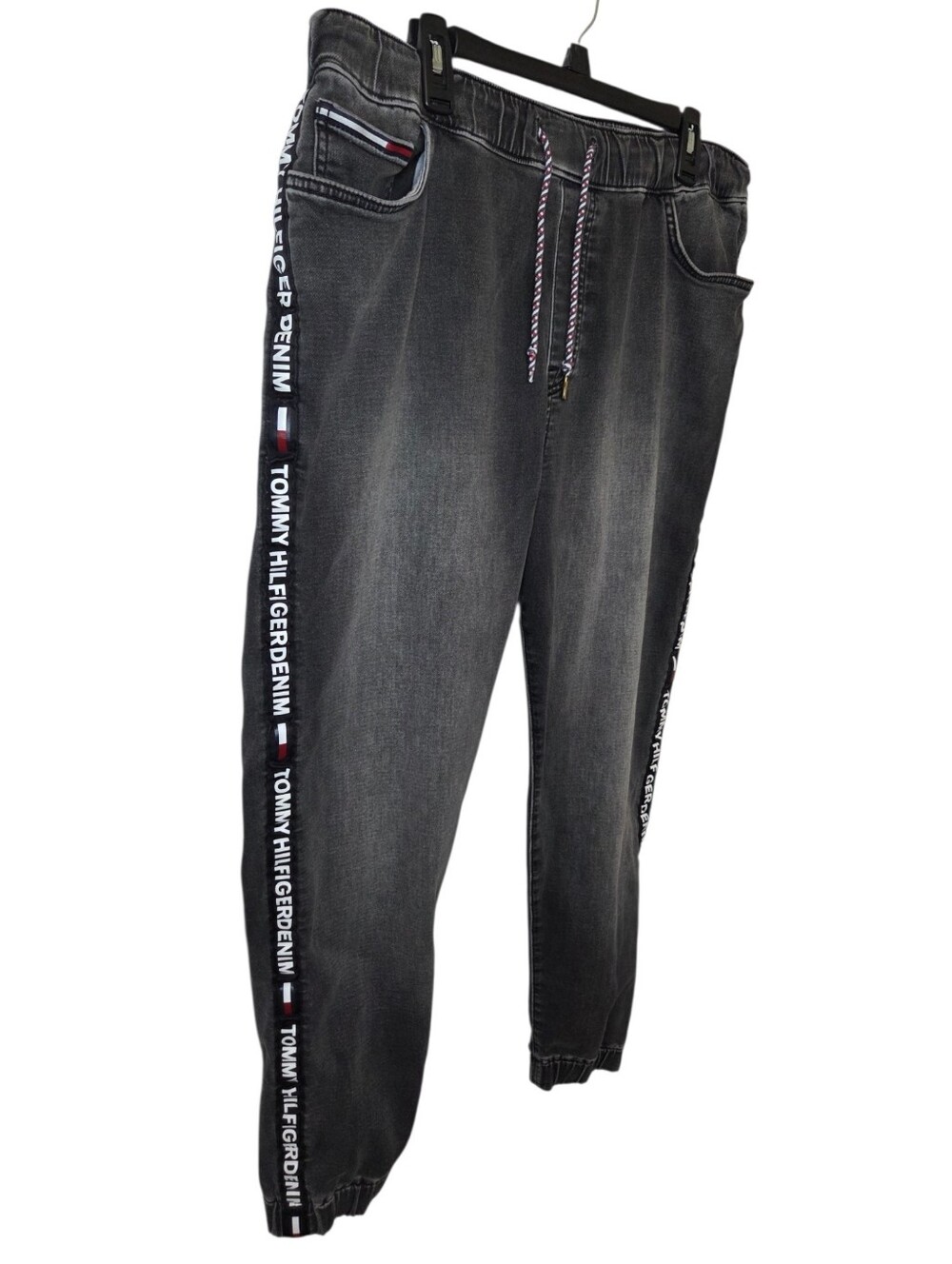 Tommy Hilfiger Men's Black Washed Jogger Jeans - Picture 3 of 12
